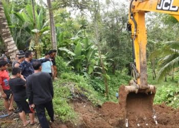 Warga Cubadak Air Utara Buka Jalan Baru Secara Swadaya