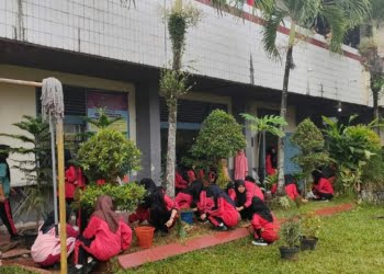SMK Negeri 6 Padang Laksanakan Aksi Nyata Cinta Lingkungan