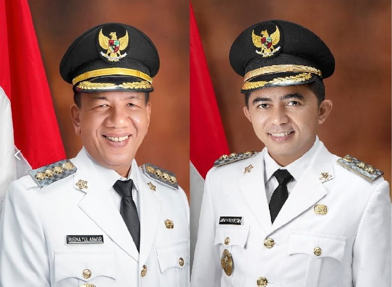 Bupati Pessel Rusma Yul Anwar dan Wakil Bupati Pessel Rudi Hariyansyah