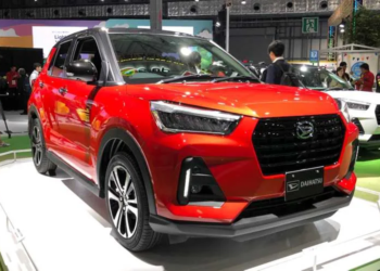 Keunggulan Daihatsu Rocky, Mobil Compat SUV Stylish Berteknologi Terkini di Kelasnya