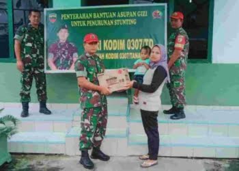 Cegah Stunting, Danramil 08 Batipuh Beri Asupan Gizi untuk Balita