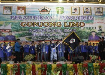 Dihadiri Tiga Kepala Daerah, Pengurus Gonjong Limo Kabupaten Siak Dilantik