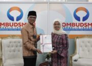 Pemkab Lima Puluh Kota Terima Penghargaan dari Ombudsman RI