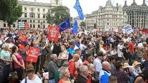 Setengah Juta Pekerja Lintas Sektoral di Inggris Mogok Massal