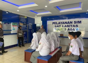Polres Agam Berikan Bimbel Gratis untuk Membuat SIM