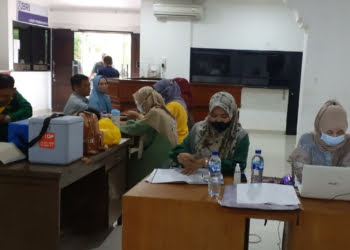 68 Orang Pegawai dan Dosen Unes Ikuti Vaksinasi Booster