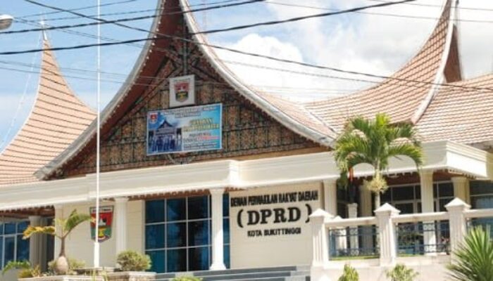 Tidak Masuk Dinas, DPRD Bukittinggi Bakal Panggil Wako Bukittinggi