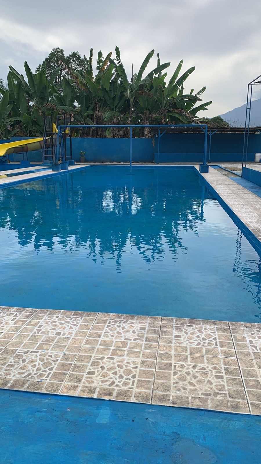 Kolam Renang Nafisa, Pasbar