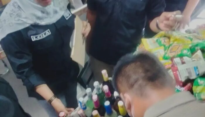 SK4 Kota Padang Sita Ratusan Miras