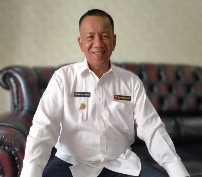 Bupati Pesisir Selatan, Drs. Rusma Yul Anwar, M.Pd