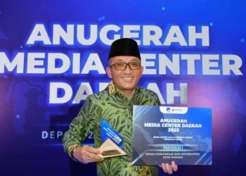 Dalam Seminggu, Pemko Padang Raih 4 Penghargaan