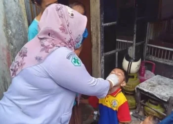 Para Lurah Bersama Babinsa, Babinkhamtibmas Wilayah Padang Timur  Tinjau Program Crash Polio