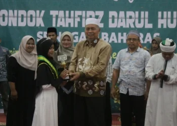 Sebanyak 49 Santri Pondok Tahfiz Darul Huffaz Diwisuda 