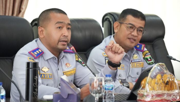 Siapkan Bus Listrik untuk Moda Transportasi Umum, Pemprov Sumbar Jajaki Kerjasama dengan 2 Perusahaan Otomotif Nasional