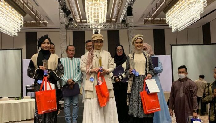 Hotel Santika Padang dan APPMI Gelar Ramadan Runway Competition and Fashion Festival 2023