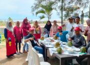 Ketua TP2 Dewi Sumbar Zuhrizul: Tingkatkan Wisata Kuliner Pantai Air Manis Lewat Pelatihan