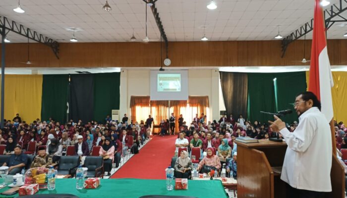 Beri Kuliah Umum, Leonardy Motivasi Mahasiswa Unes Jadi Politisi yang Baik