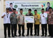 Peduli Dunia Pendidikan, Haji Azwar Wahid Terima Penghargaan dari Kementerian Agama