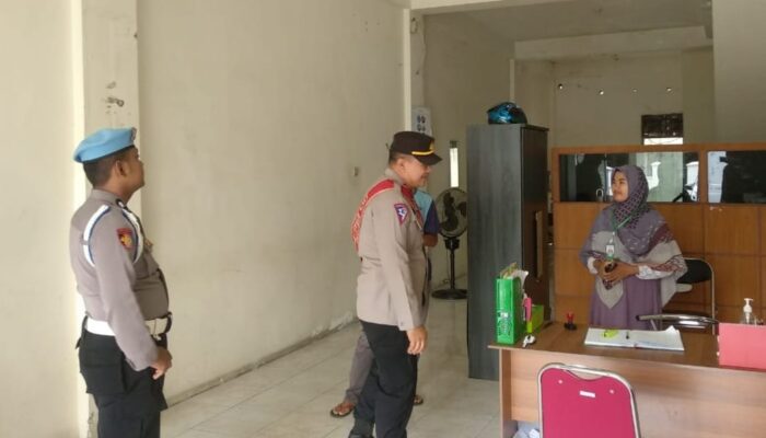 Antisipasi Calo SIM, Satlantas Bersama Provos Polresta Padang Lakukan Patroli
