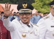 Disindir Netizen, Bupati Tanah Datar Janji Segera Salurkan Bantuan Korban Galodo