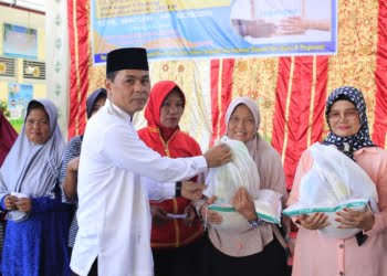 Wujudkan Kepedulian Sosial, SMPN 5 Padang Bagikan Santunan Sebesar Rp63 juta