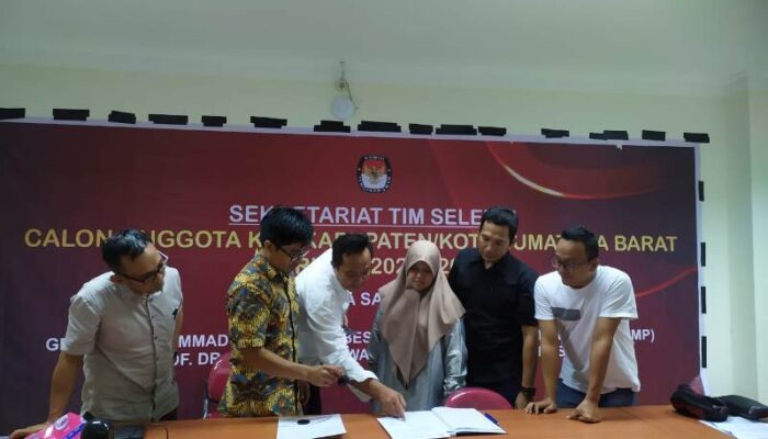 Pendaftaran Calon Anggota KPU Sawahlunto Ditutup, Hanya 35 Orang Serahkan Berkas Fisik