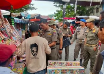 Satpol PP Padang Ingatkan Pedagang Jangan Jual Petasan