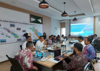 Tingkatkan Ekonomi Masyarakat Nagari, PLN Bersama Pemkab Tambah Lampu Jalan Hingga 18.853 Titik di Padang Pariaman