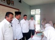 Kakanwil Kemenag Sumbar Tinjau Pesantren Ramadhan MAN 2 Padang