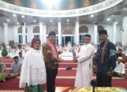 Anggota DPRD Sumbar Arkadius Dt Intan Bano, Bantu Masjid Ihsan Nagari Sungai Patai
