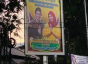 Baliho Shenina Cinnamon Berpose Ala Caleg dekat Masjid Raya Sumbar, Jadi Trending di Twitter!