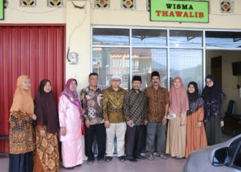 Sembilan Santriwati Thawalib Padang Panjang Terima Beasiswa Kuliah di Unida Gontor