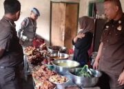 Satpol PP  Kota Pariaman Razia Warung Kelambu