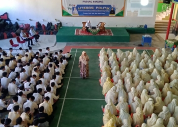 Gandeng KPU, Pesantren Kauman Padang Panjang Bekali Santri Tentang Pemilu