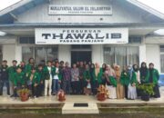 Berdiri Sejak 1898, Mahasiswa FIB Unand Kunjungi Pesantren Thawalib Padang Panjang