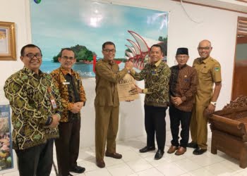 Kembangkan Destinasi Wisata Pantai, Pemkab Lebong Belajar ke Pessel