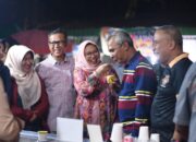 Pesta Rakyat, Jajaran Direksi PT Semen Padang Kunjungi Puluhan Stand UMKM