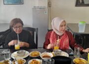 Tokoh Perempuan Sumbar Edriana Bersilaturahmi dengan Wali Nagari di Tanah Datar