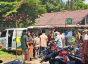 Jumat Berkah, Haji Almaisyar Bagikan Nasi Bungkus di Lamposi