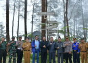 Lemhanas Tinjau Puncak Lawang