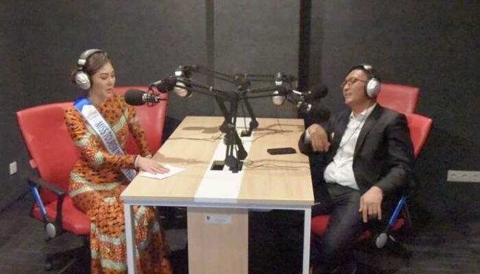 Podcast Bersama Miss Tourism Jessy Silana Wongso, Walikota Hendri Septa Blak-blakan Membangun Padang