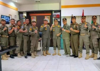 Siap-siap! Aparat Gabungan Kembali Turun Menertibkan PKL di Pasar Raya Padang