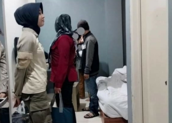 Sepasang Remaja Digrebek Saat Asyik Berduaan di Kos, 5 Wanita Cantik Diamankan
