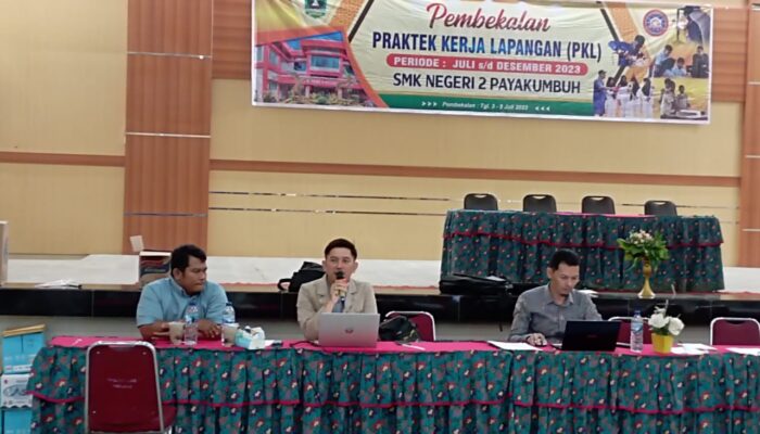 Hadir di SMK 2 Payakumbuh,  PLN Jelaskan Proses Bisnis Hingga Hilirisasi Listrik Sampai ke Rumah Masyarakat