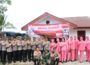 Bentuk Kedekatan Pimpinan dengan Anak Buah, Kapolda Sumbar Hadiri Bedah Rumah