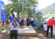 Peduli Lingkungan, Polda Sumbar dan Jajaran Gelar Bersih-Bersih Serentak