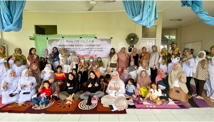 Kebidanan Unand Kenalkan Birth-Plan dan Teknik Akupresur ke Masyarakat