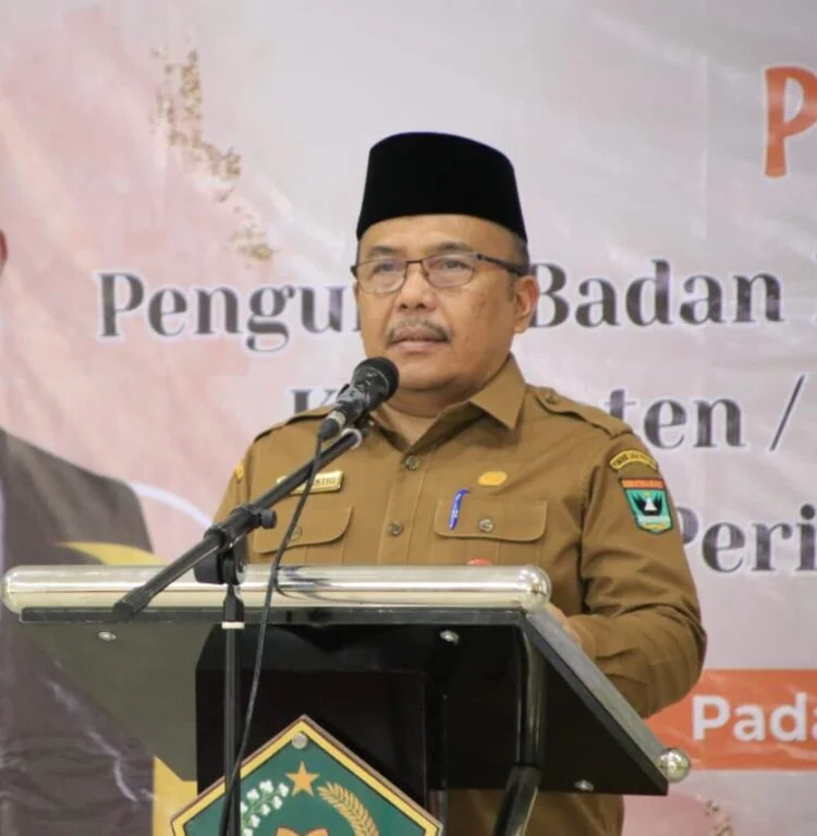 Sekdaprov Sumbar, Hansastri dalam sebuah kesempatan. IST