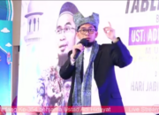 Warga Kota Tumpah Ruah Hadiri Tabligh Akbar UAH di Masjid Agung Nurul Iman Padang