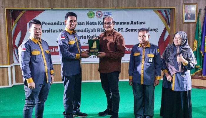 Dukung Program MBKM, PT Semen Padang Tandatangani MoU dengan UMRI